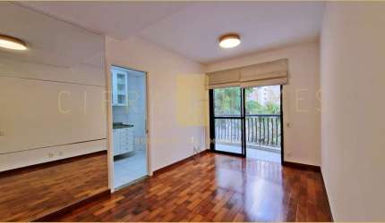 Apartamento com sacada, 2 vagas, piscina, ofurô e lazer completo próximo ao metrô Trianon