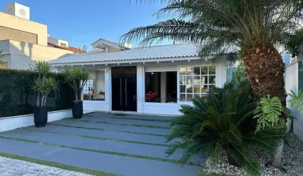 Casa à venda, 127 m² por R$ 3.300.000,00 - Jurerê Internacional - Florianópolis/SC