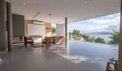 Casa com 5 quartos à venda, 680 m² por R$ 5.490.000 - Sambaqui - Florianópolis/SC