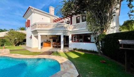 Casa com 6 quartos, sendo 6 suítes em Jurerê, Florianópolis - SC