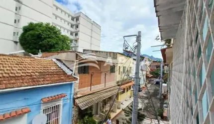 Casa com 2 quartos à venda na Rua Visconde de Abaeté, Vila Isabel, Rio de Janeiro, 100 m2 por R$ 460.000