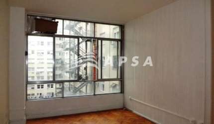 OPORTUNIDADE CONJUNTO DE 02 SALAS COM DIVISORIAS, COM 02 BANHEIROS, PINTURA NOVA, SINTECO EM BOM EST