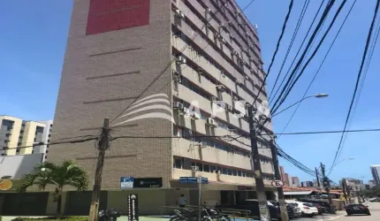 ÓTIMA SALA COMERCIAL SEM MOBÍLIA, BEM LOCALIZADO NA AV SANTOS DUMON, MEDINDO 22M², 01 BANHEIRO, RECE