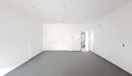 EXCELENTE PONTO COMERCIAL E COM 1 MÊS DE ALUGUEL GRÁTIS*!! LOJA NO CENTRO DO MÉIER COM SALÃO, ESCRIT