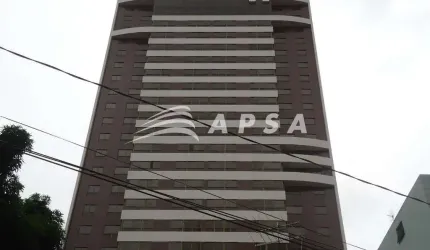 EXCELENTE APARTAMENTO NO CORAÇÃO DA CIDADE COM TAXAS. SALA AMPLA,1/4,COZINHA,BANHEIRO SOCIAL,ÁREA DE