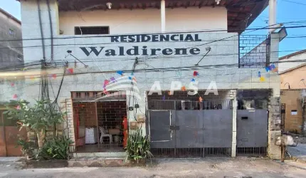 ALUGO QUITINETE ALTOS, COM VAGA DE GARAGEM PARA MOTO, DISPÕE DE SALA, COZINHA AMERICANA, 01 SUÍTE, 0