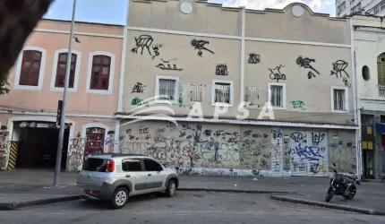 EXCELENTE PRÉDIO COMERCIAL EM ÁREA VALORIZADA E REVITALIZADA NO PORTO MARAVILHA. COM MAIS DE 900M² E
