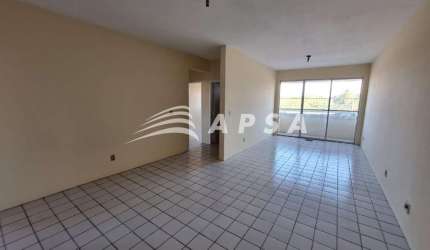 APARTAMENTO VENTILADO COM 03 QUARTOS, SALA, COZINHA , BANHEIRO, GARAGEM  PROX. AO COLEGIO DA POLICIA
