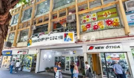 AMPLA SALA COMERCIAL COM BANHEIRO, NO CORAÇÃO DA TIJUCA, PRAÇA SAENS PENA, SHOPPING TIJUCA, COMÉRCIO