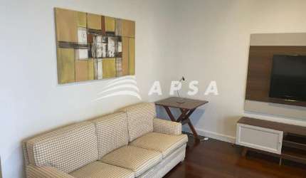 COBERTURA TRIPLEX ESPAÇOSA DISPONÍVEL PARA ALUGUEL COM ÓTIMA LOCALIZAÇÃO E 260M². AO ENTRAR NA COBER