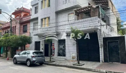 LOJA PARA LOCAÇÃO, BEM EM FRENTE A PRAÇA DO LICEU DO CEARÁ. RUA BEM MOVIMENTANDA, COM PARADA DE ÔNIB
