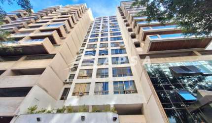 IMÓVEL LOCALIZADO EM UMA DAS RUAS MAIS TRANQUILAS DE COPACABANA, COM 134M2 E VISTA PARA O CRISTO RED