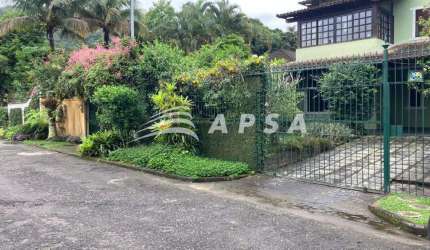 LINDA CASA DUPLEX, NO CONDOMÍNIO VARGEM GREEN, EM VARGEM GRANDE, PARA ALUGUEL. SÃO 250M², DISTRIBUÍD