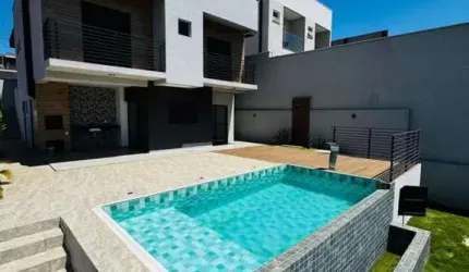 Casa em Condomínio para Venda em Atibaia, Chácaras Maringá, 3 dormitórios, 3 suítes, 4 banheiros, 2 vagas