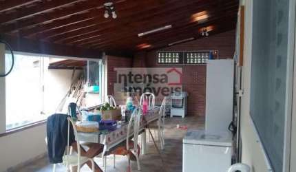 Chácara à venda no bairro Bairro dos Francos - Jambeiro/SP