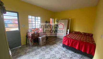 Casa à venda no bairro Chácara São Silvestre - Taubaté/SP