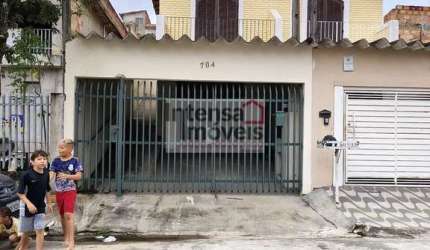 Sobrado à venda no bairro Chácara São Silvestre - Taubaté/SP
