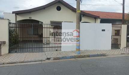 Casa à venda no bairro Jardim Independência - Taubaté/SP