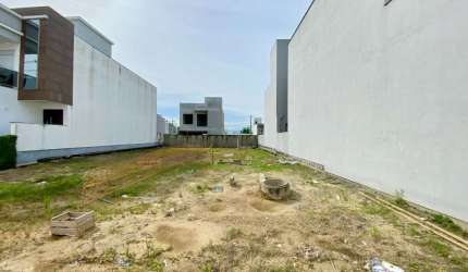 Terreno em condomínio fechado à venda na Avenida Deltaville, 15, Deltaville, Biguaçu por R$ 329.000