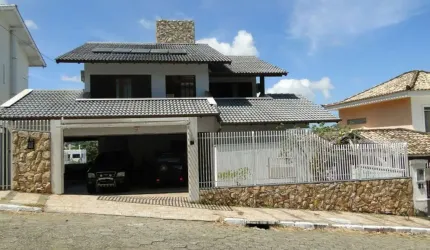 Casa com 5 quartos à venda na Dr. Celso Nicodemus Lopes, 221, João Paulo, Florianópolis por R$ 3.000.000