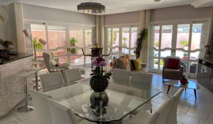 Casa com 4 quartos à venda na Stuttgart, 64, Córrego Grande, Florianópolis por R$ 3.100.000