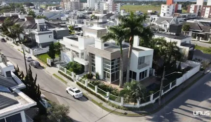 Casa com 3 quartos à venda na Rua das Avencas, 16, Pedra Branca, Palhoça por R$ 5.200.000