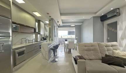 Apartamento com 3 quartos à venda na Rua Eugênio Portela, 654, Barreiros, São José por R$ 980.000