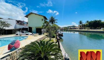 Linda Casa com Canal Navegável na Gamboa em Cabo Frio-RJ