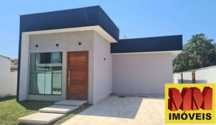 Casa no Condomínio dos Pássaros - Cabo Frio