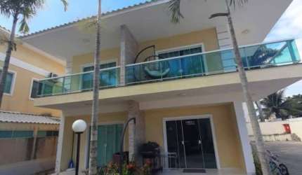 Casa Duplex em Condomínio com Canal Navegável na Ogiva em Cabo Frio