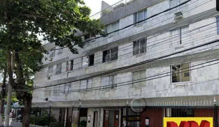 Ampla Cobertura a 200 Metros da Praia do Forte