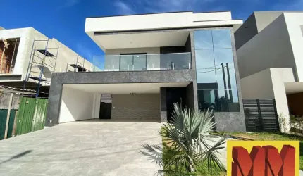 Casa duplex com 04 quartos e piscina no Alphaville Cabo Frio