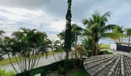 Espetacular Casa em Condomínio -  Cabo Frio