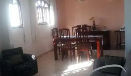 BELÍSSIMA CASA BAIRRO QUITAUNA, PRÓXIMA A UNIVERSIDADE FEDERAL DE OSASCO