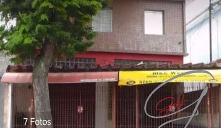 duas casas e dois salões - Jaguaré ideal para renda.