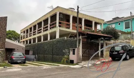 Sobrado com 471m² à Venda no Cond. Horizontal Park - 5 dorms (3 suítes), 4 vagas, quintal gourmet, ao lado do Shooping Granja Vianna!