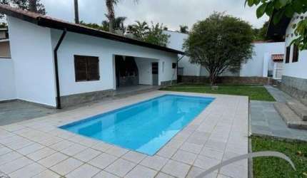 CASA PARA VENDA EM COTIA, ALTO PADRÃO, COM PISCINA.