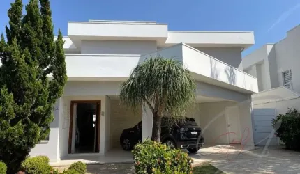 Casa mobiliada à venda no Residencial Portal das Estrelas, em Boituva-SP.