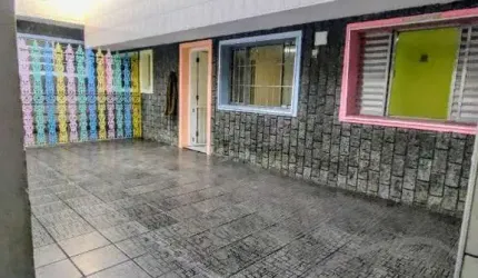 Imperdível oportunidade: Casa à venda na Vila Dalva, São Paulo-SP, com 4 quartos, 1 suíte e 6 vagas de garagem!