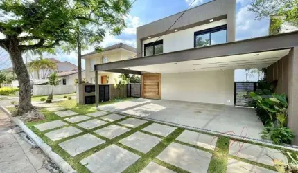 Casa residencial para Venda Granja Viana, Cotia 4 dormitórios sendo 4 suítes, 3 salas, 5 banheiros, 3 vagas 484,04 m² construída, 363,13 m² terreno