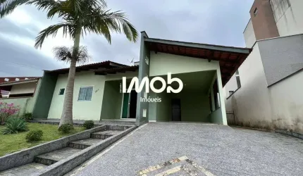 Casa 1 suíte + 2 quartos, Vila Lenzi