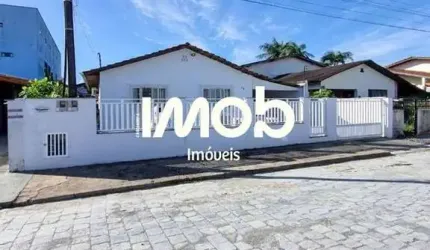 Casa com 2 Quartos, Nova Esperança - Guaramirim