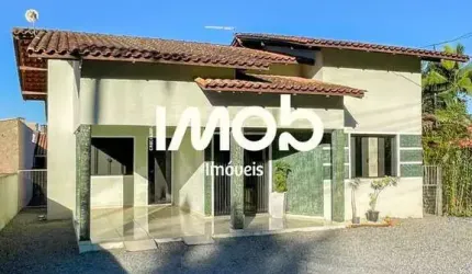 Casa com 1 Suíte com Closet + 1 Quarto