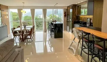 Apartamento mobiliado com 3 suítes no Centro