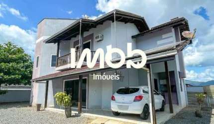 Casa com 1 Suíte + 2 Quartos, Tifa Martins