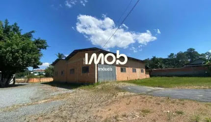 GALPÃO COM 1.500 m², BAIRRO RAU