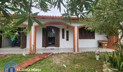 Casa com 3 quartos à venda na Rua Callil Miguel Allen, 2377, Pinhal Zona Sul, Balneário Pinhal, 450 m2 por R$ 240.000