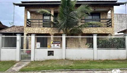 Sobrado com 5 Dormitórios a 50 Metros da Praia – Locação Anual em Barra Velha
