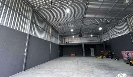 Excelente galpão de 270m² disponível para locação anual próximo a Av. Cirino Cabral - Itajubá, Barra Velha/SC.