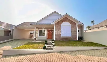Casa à Venda no Bairro Country, Santa Cruz do Sul, RS